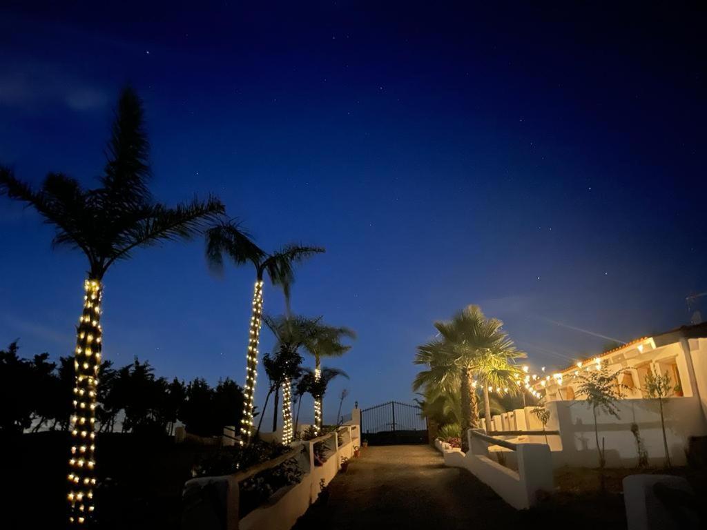 Finca El Atardecer-Luna Los Santos de Maimona Eksteriør billede